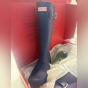 Hunter Navy Ankle Boots